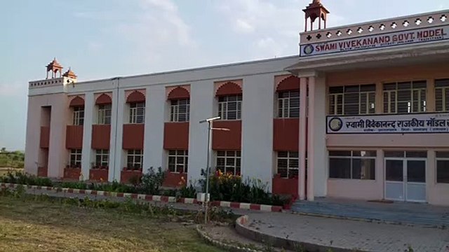 Bank accounts not updated, 33 percent students' sewing money did not r