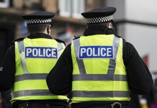 Edinburgh Headlines 11 January: Attempted murder investigation launched after man assaulted in West Pilton Terrace