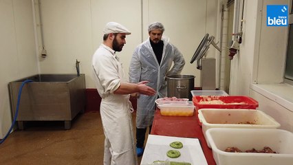 2/5 : préparation de la mousseline de la tourte des rois avec Simon Riedinger-Balzer