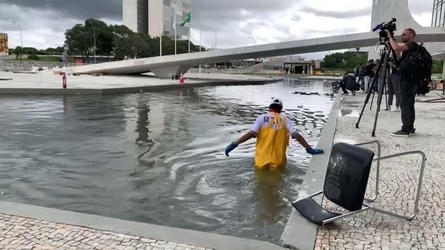 Brezilya'daki Ulusal Kongre ve Devlet Başkanlığı Sarayı baskını - Hasar tespit çalışmaları