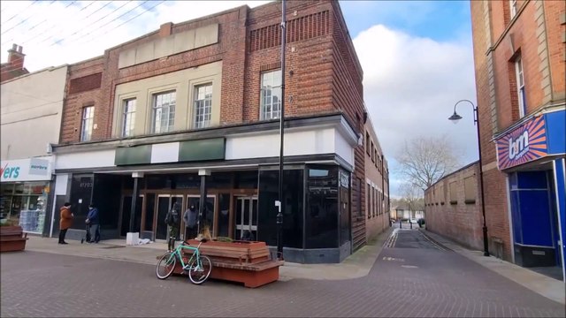DWP High Street Kettering. Job Centre Plus in former M&S building