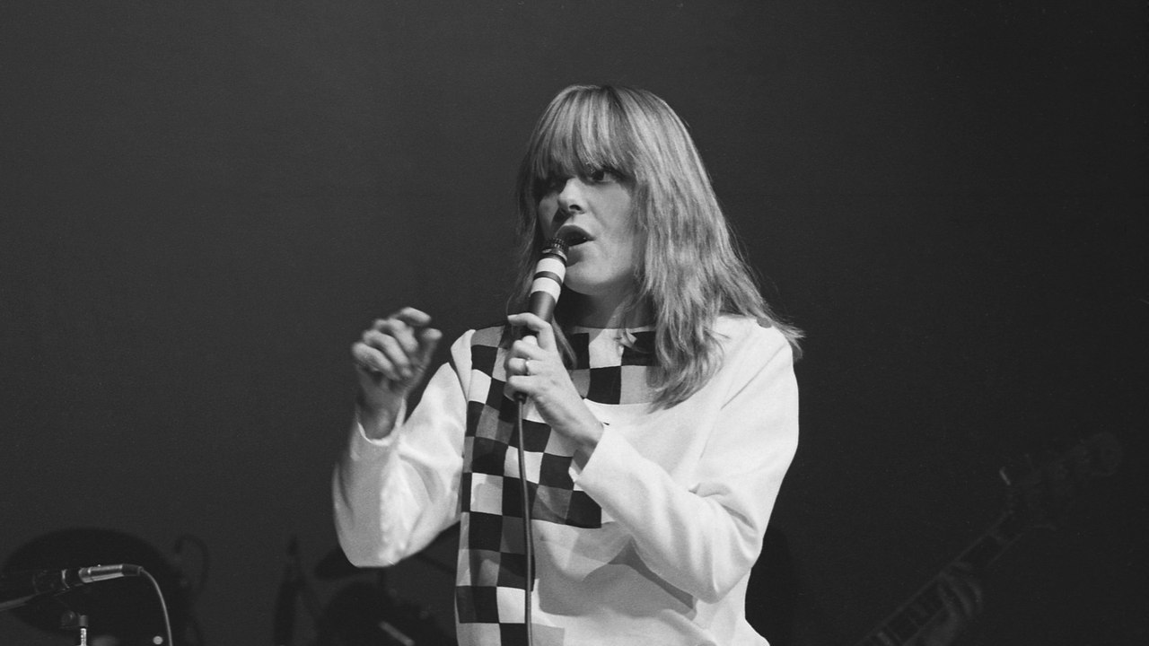 GALA VIDEO - Lara Fabian et France Gall : cette soirée de fête qui a brisé le cœur des deux chanteuses