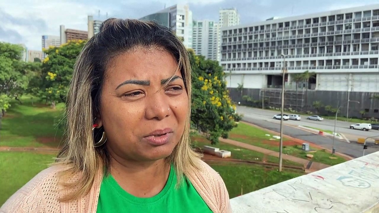 População condena violência na Praça dos Três Poderes