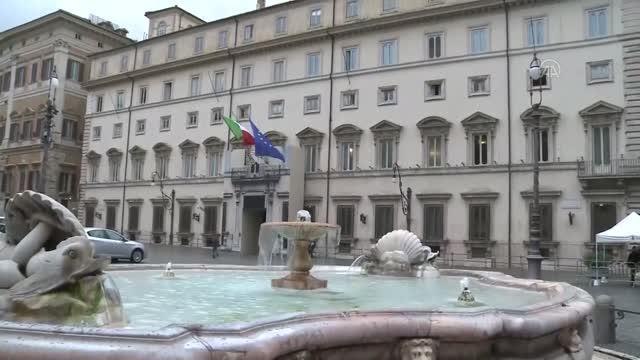 AB Komisyonu Başkanı Leyen, İtalya Başbakanı Meloni ile bir araya geldi