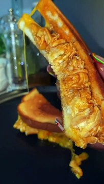 Buffalo Chicken Grilled Cheese Recipe - Everyday Cooking Recipes