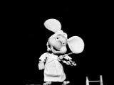 Topo Gigio - Topo Writes Letter Home (Live On The Ed Sullivan Show, May 26, 1963)