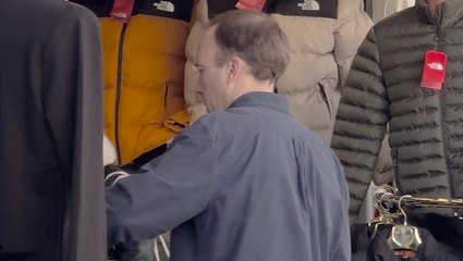 Matt Hancock spotted browsing clothes stalls at Turkish bazaar