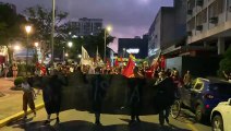 Joinville tem manifestação em defesa da democracia após atos golpistas em Brasília