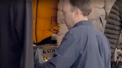 İngiltere'nin eski sağlık bakanı Türkiye'de böyle görüntülendi