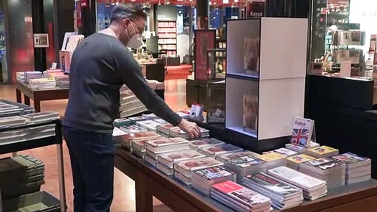 Verkaufsstart von Prinz Harrys Skandalbuch