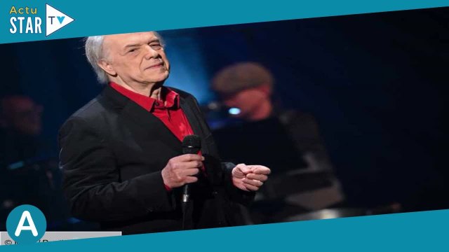 Salvatore Adamo : le chanteur belge est touché par une maladie des cordes vocales
