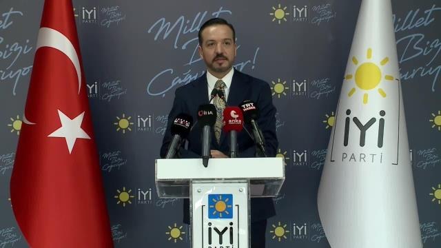 Kürşad Zorlu: Sayın Lütfü Türkkan'ın Dokunulmazlığının Karma Komisyon'a Getirildiği Bir Gün Görüşme Talebini Bize Getirmek, Kabul Edilebilir ve Etik...
