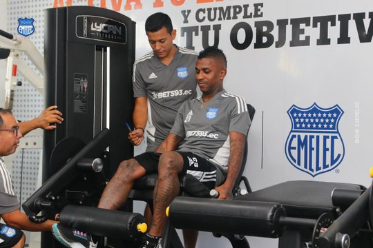 Emelec realizó sus exámenes médicos para la pretemporada 2023
