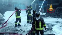 Varese, incendio in una fonderia
