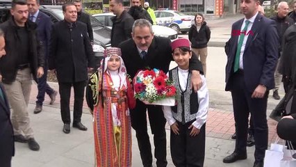 BAKAN ÖZER: 2023'ÜN İLK 3 AYINDA KULLANILMAYAN KÖY OKULLARINI AÇACAĞIZ