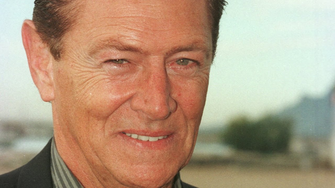 Mort de Quinn K. Redeker, Rex des Feux de l'amour et scénariste de Voyage au bout de l'enfer