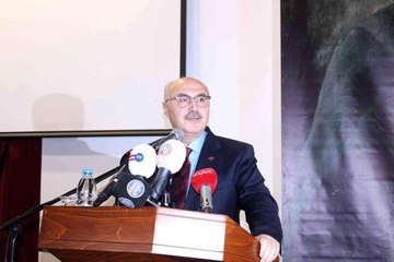 Vali Köşger'den çarpıcı turizm yorumu