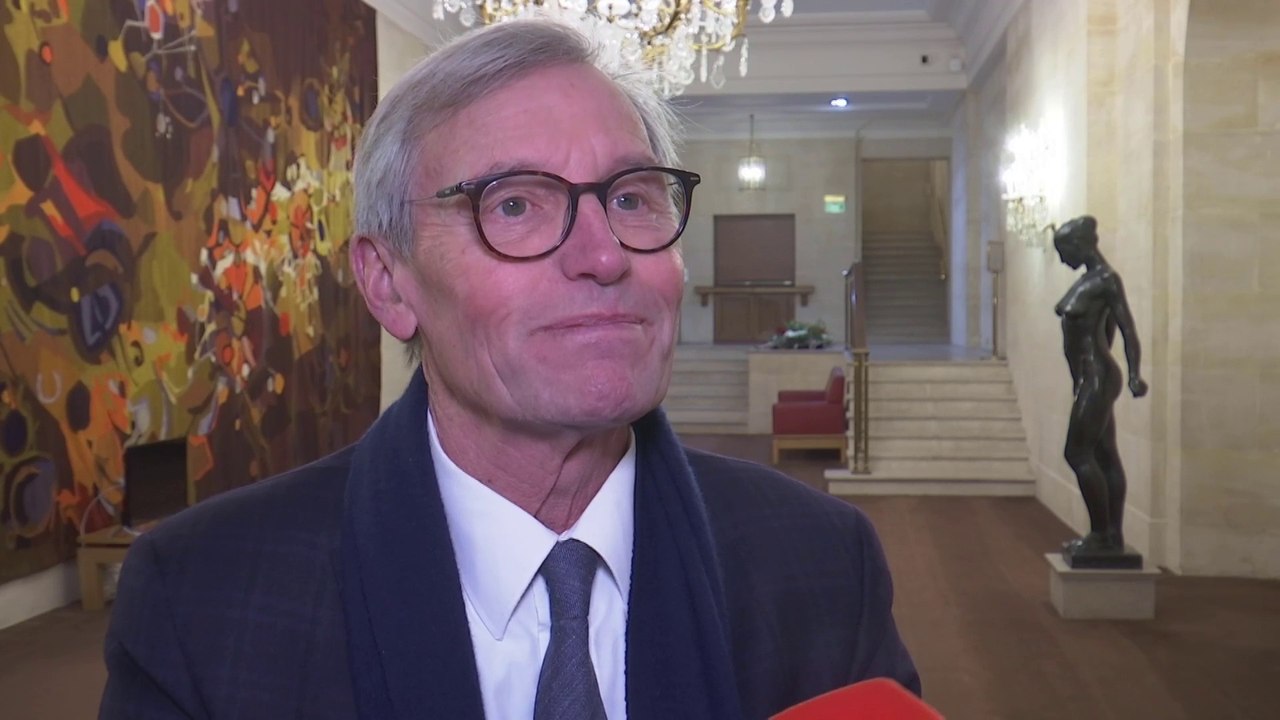 Réforme des retraites : "Que de temps perdu pou...