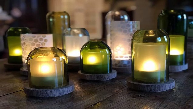 यहाँ बनाये जाते हैं Beer की Bottles से Hotels और मकान Glass Houses Glass bottle lamp ideas