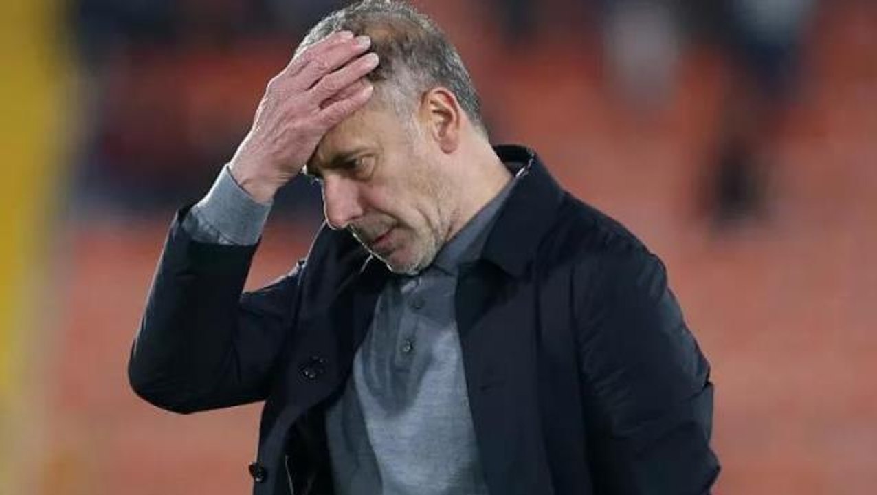 Trabzonspor taraftarından istifası gündeme gelen Abdullah Avcı'ya destek