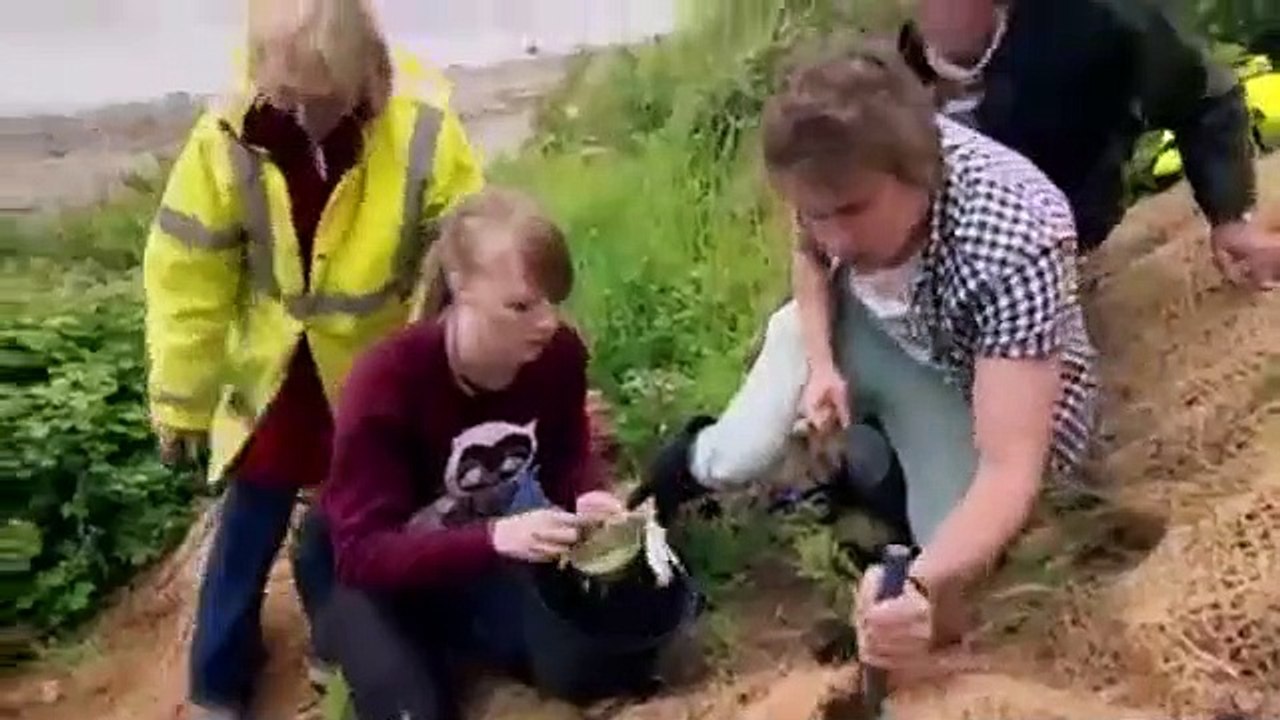 Grand Designs - Se14 - Ep01 HD Watch