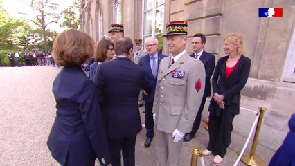 La passation de pouvoirs de la ministre des Armées