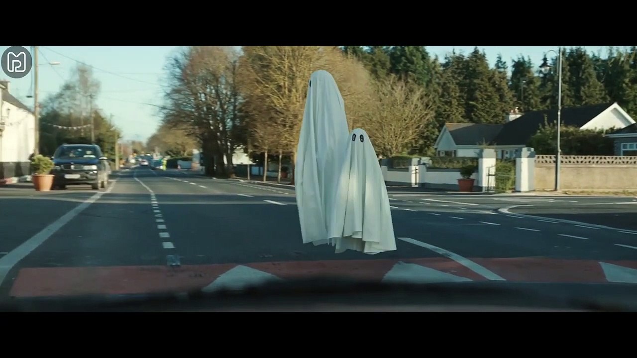Extra Ordinary. Bande-annonce (DE)