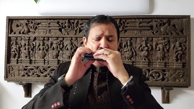 Dekh Hamien Awaaz Na Dena-Film Amardeep 1958-Vintage Classic Song on Harmonica Live Performance by Mukund Kamdar