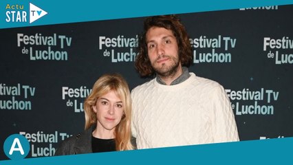 Victoria Montfort, fille de Nelson, radieuse avec son compagnon : apparition dans un lieu prestigieu