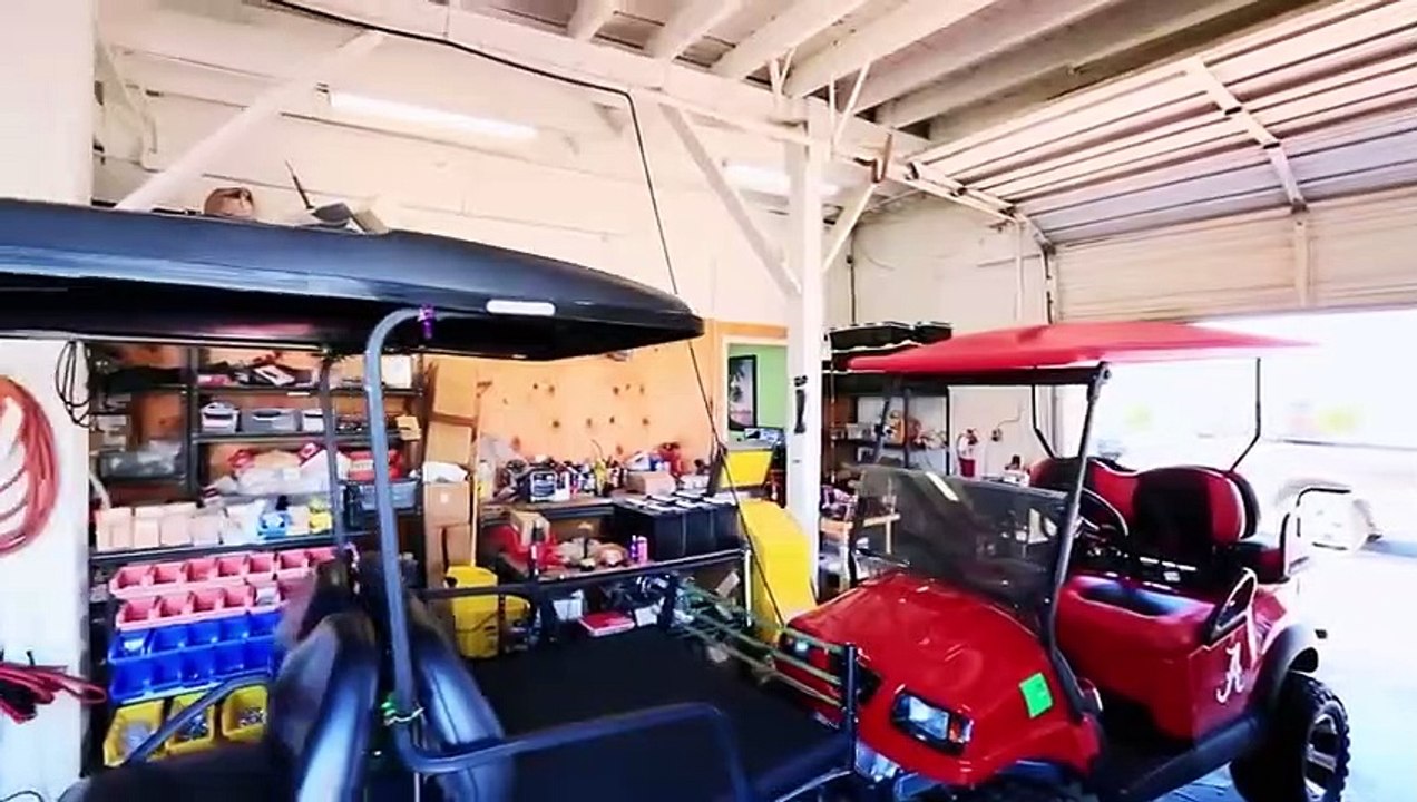 Garage Rehab - Se2 - Ep05 - Coastal Cruizers HD Watch