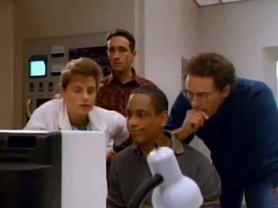 War of the Worlds - Se1 - Ep19 HD Watch