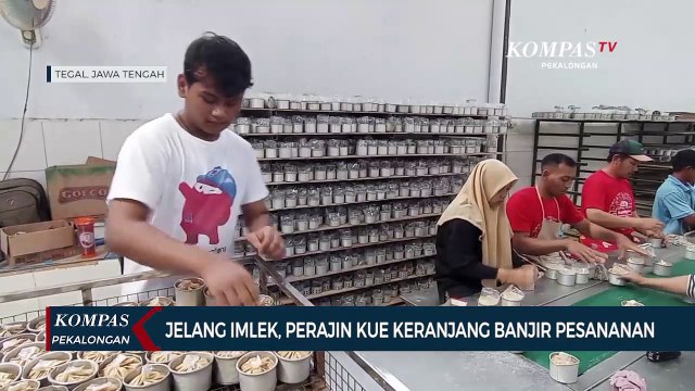 Jelang Imlek, Perajin Kue Keranjang Banjir Pesananan