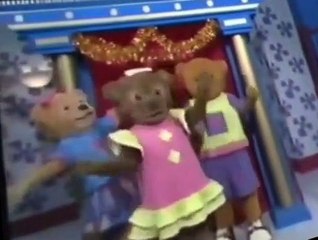 Bananas in Pyjamas Bananas in Pyjamas E015 Show Business