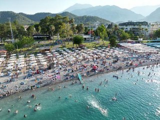 KEMER'E 2022'DE NÜFUSUNUN 87 KATI ZİYARETÇİ