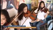 Projeto oferece aulas de violino para crianças carentes em Vitória