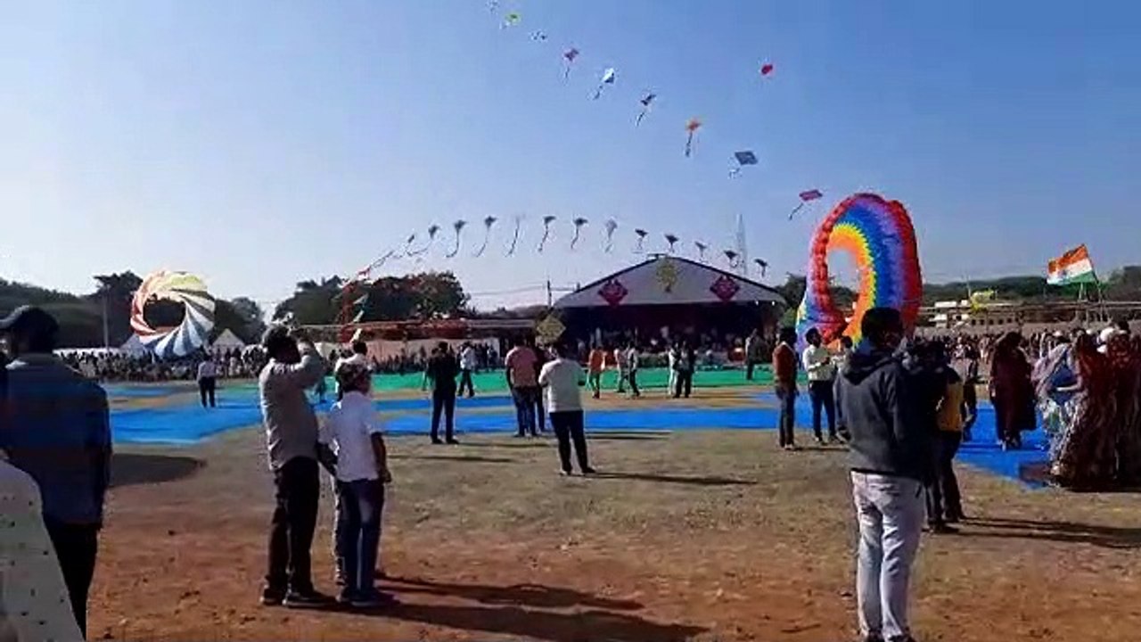 सोमनाथ में अंतरराष्ट्रीय पतंग महोत्सव