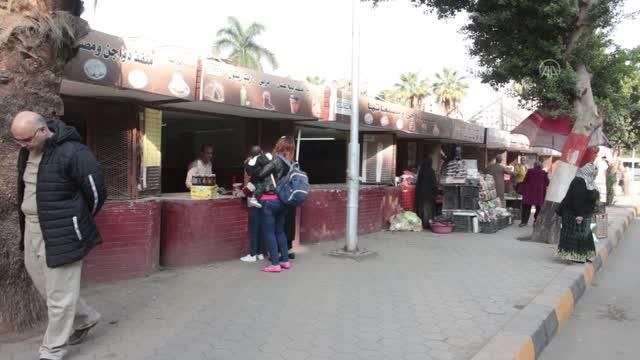 Mısır para birimi cüneyh, dolar karşısında tarihi değer kaybı yaşadı