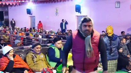 गुरुजी ने किया लड़की के चौंकाने वाले खुलासे पति रहता था विदेश में ज्यादा लड़कों से करती थी बातें