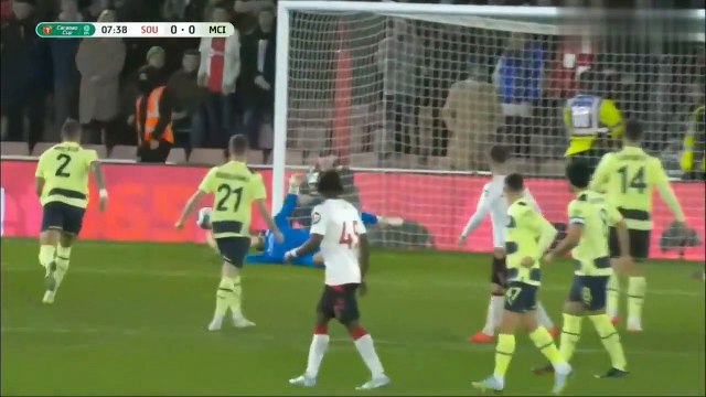 ملخص مباراة مان سيتي و ساوثهامبتون 2_0 اهداف مان سيتي و ساوثهامبتون هزيمه السيتي ملخص كامل