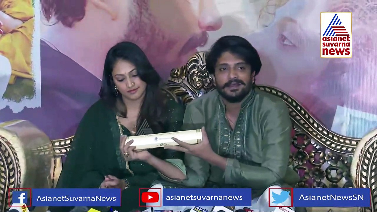 ಮದುವೆ ಕಾರ್ಡ್‌ ರಿವೀಲ್ ಮಾಡಿದ ವಸಿಷ್ಠ- ಪ್ರಿಯಾ; ಕ್ಯಾಮೆರಾ- ಮೈಕ್‌ ಬಿಟ್ಟು ಮದ್ವೆಗೆ ಬನ್ನಿ! 