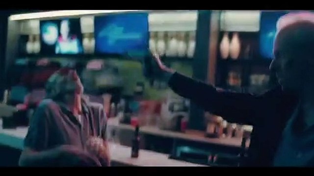 Bowling Alley Scene - The Peripheral Scène de bowling - Le périphérique