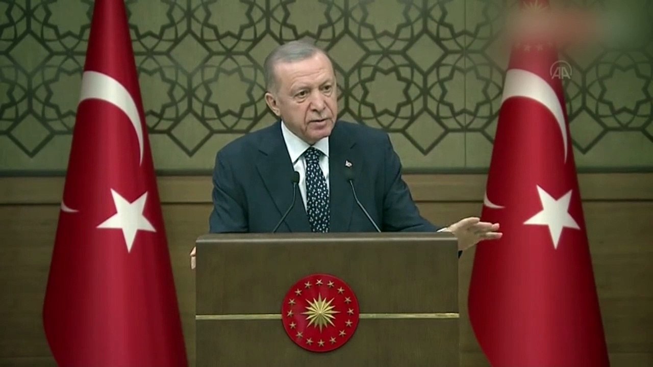 Başkan Erdoğan, Taliban’a sert çıktı! “Kimse bunu İslam’la açıklamasın, bu dinde yok”