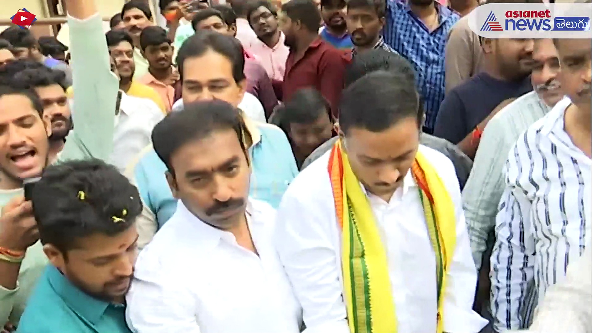 పొలిటికల్ సైటైర్లతో బాలయ్య మార్క్ డైలాగ్స్... అభిమానులకు ముందే సంక్రాంతి : కేశినేని చిన్ని