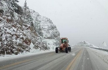 Antalya'ya-Konya karayolunda kar yağışı