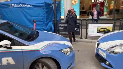 Operaio cade dal secondo piano di una banca a Palermo, morto