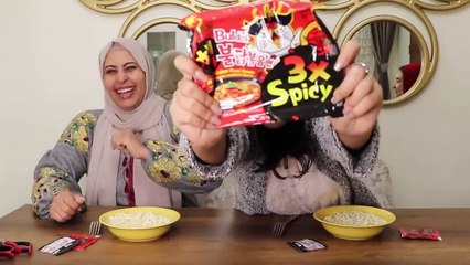 اسئلة المتابعين المحرجة والاندومي الكوري تحدى بين تمنى ولومى لوما