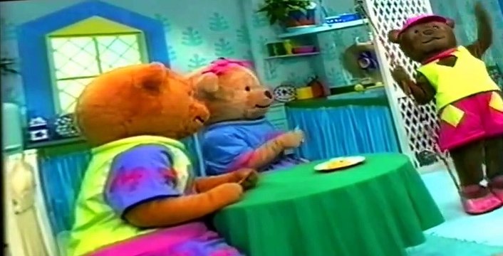 Bananas in Pyjamas Bananas in Pyjamas E018 Something Fishy