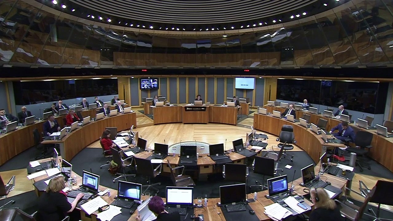 James Evans calls for the air ambulance base to remain in mid Wales