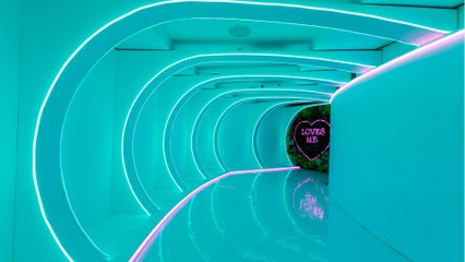 Viewer’s choice of bombshell