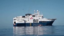 La Geo Barents arriva al porto di Ancona, 73 i migranti a bordo